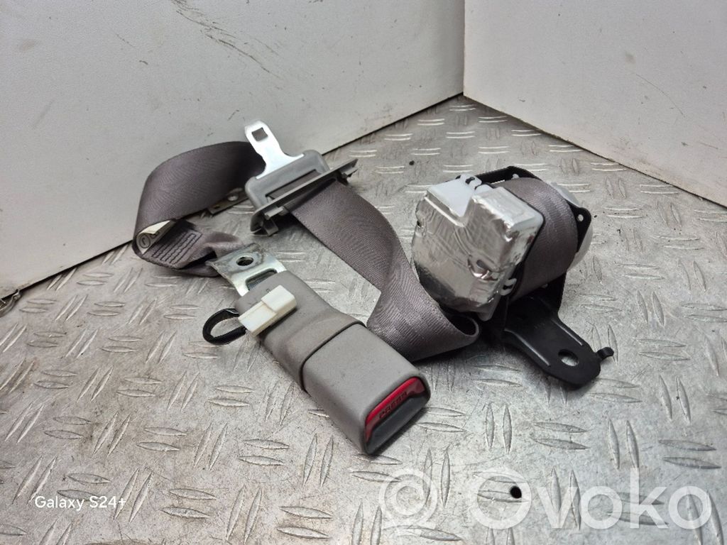 Lexus GS 300 350 430 450H Pas bezpieczeństwa fotela tylnego środkowego 