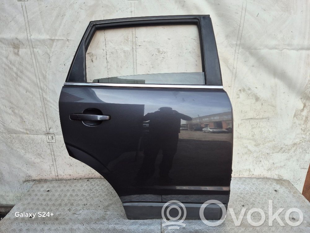 Rear door