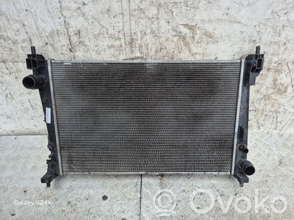 Lancia Delta III Dzesēšanas šķidruma radiators 