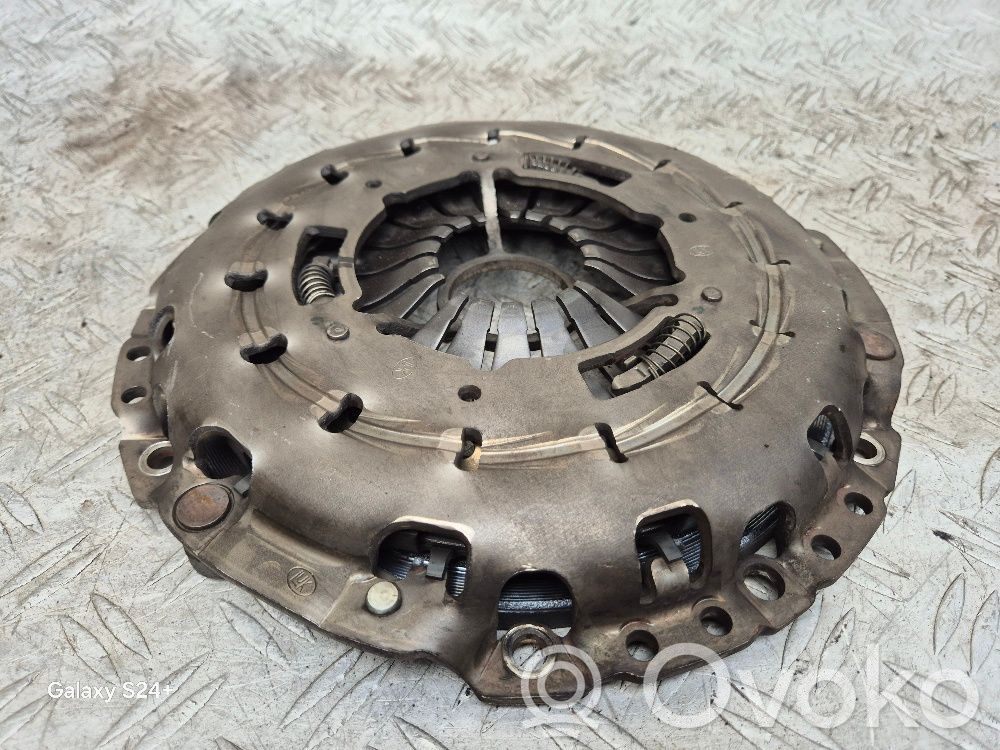 BMW X3 E83 Pressure plate 