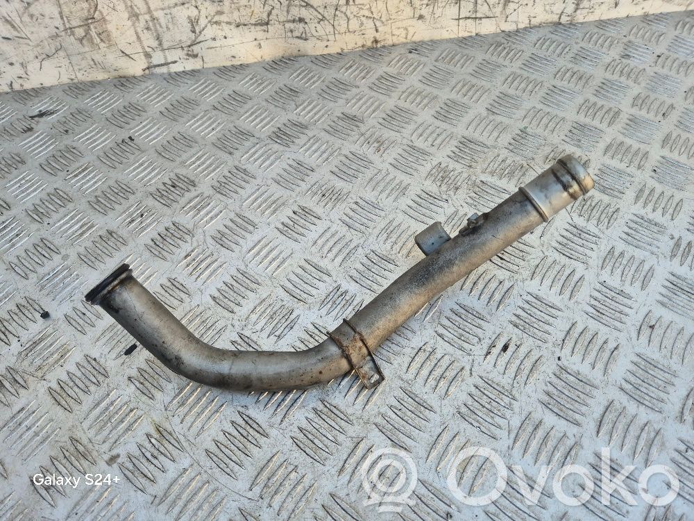 Engine coolant pipe/hose