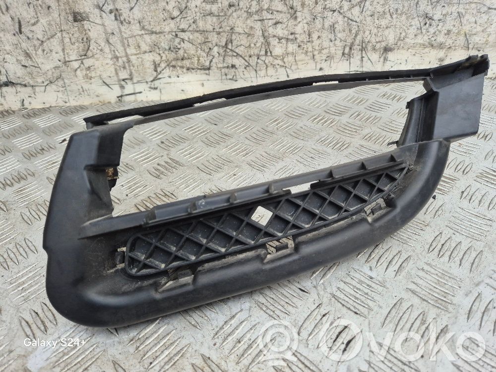 BMW 1 E82 E88 Front fog light trim/grill 