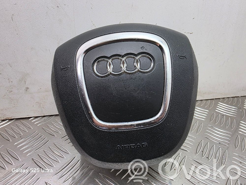 Audi A4 Allroad B8 Vairo oro pagalvė 
