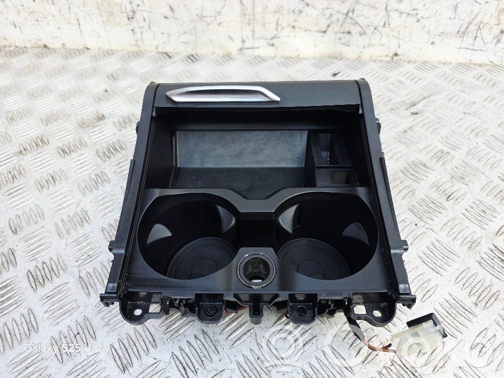 BMW X3 G01 Cup holder front 