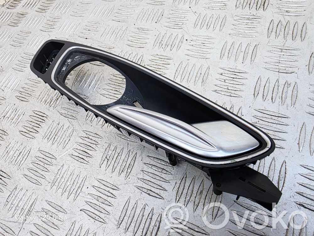 Audi A1 Manecilla interna puerta delantera 