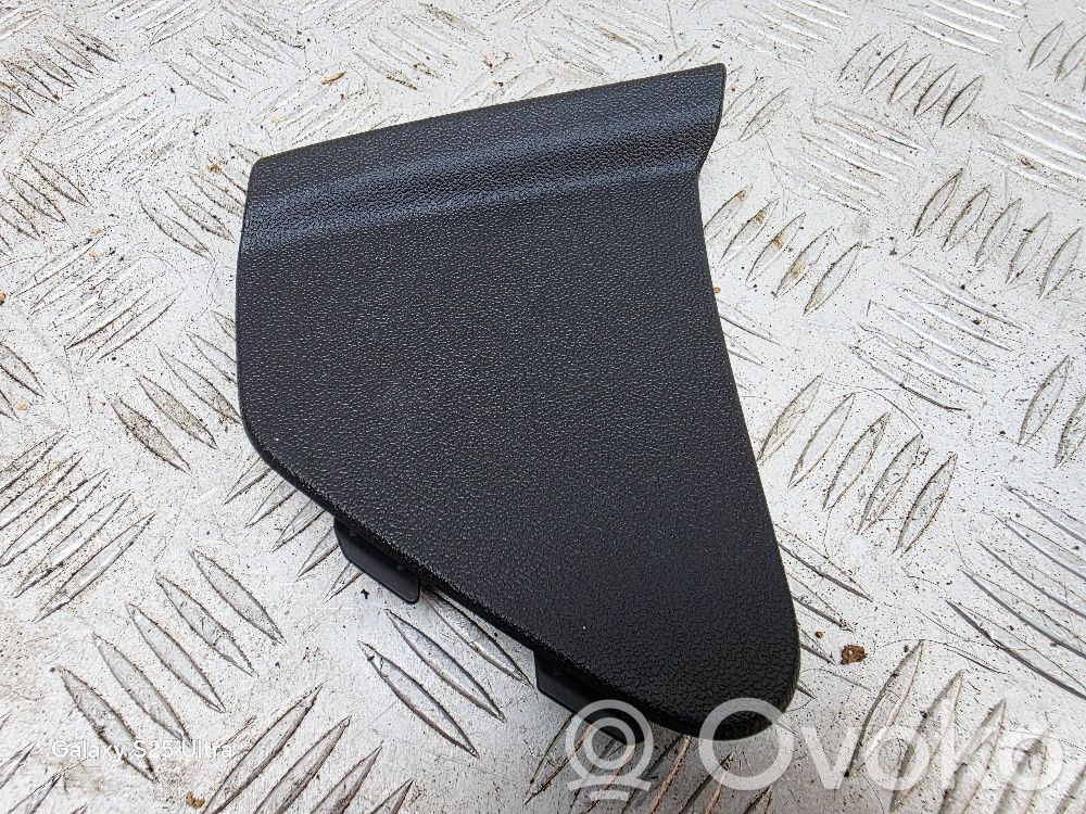 Audi A1 Tailgate trim 