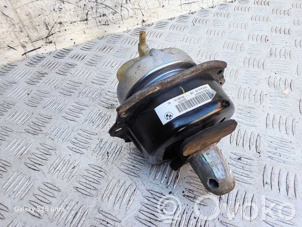 BMW X5 F15 Engine mount bracket 