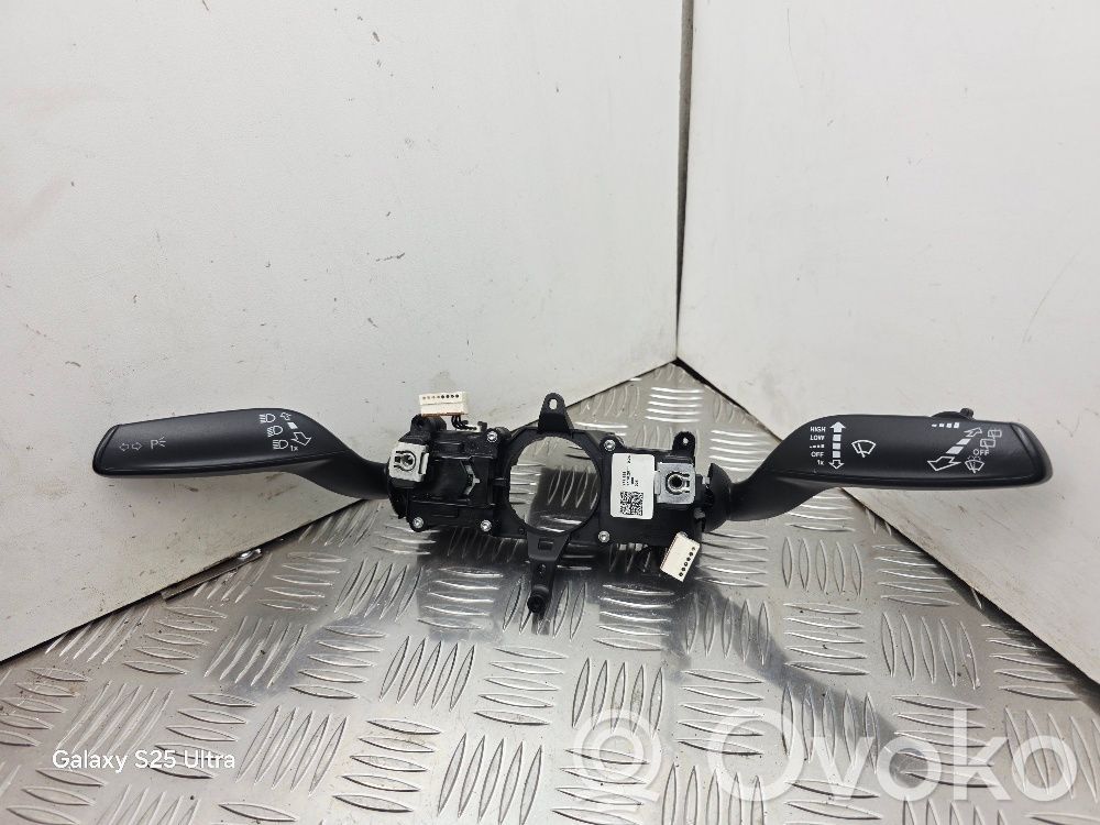 Audi A1 Wiper turn signal indicator stalk/switch 
