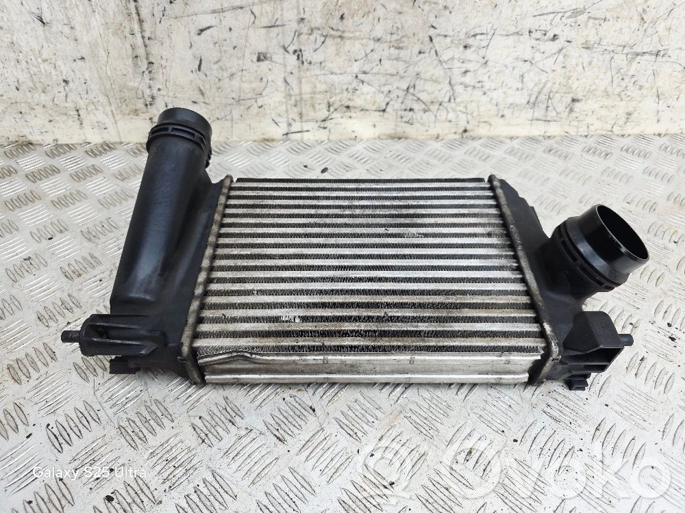 Nissan Qashqai Chłodnica powietrza doładowującego / Intercooler 
