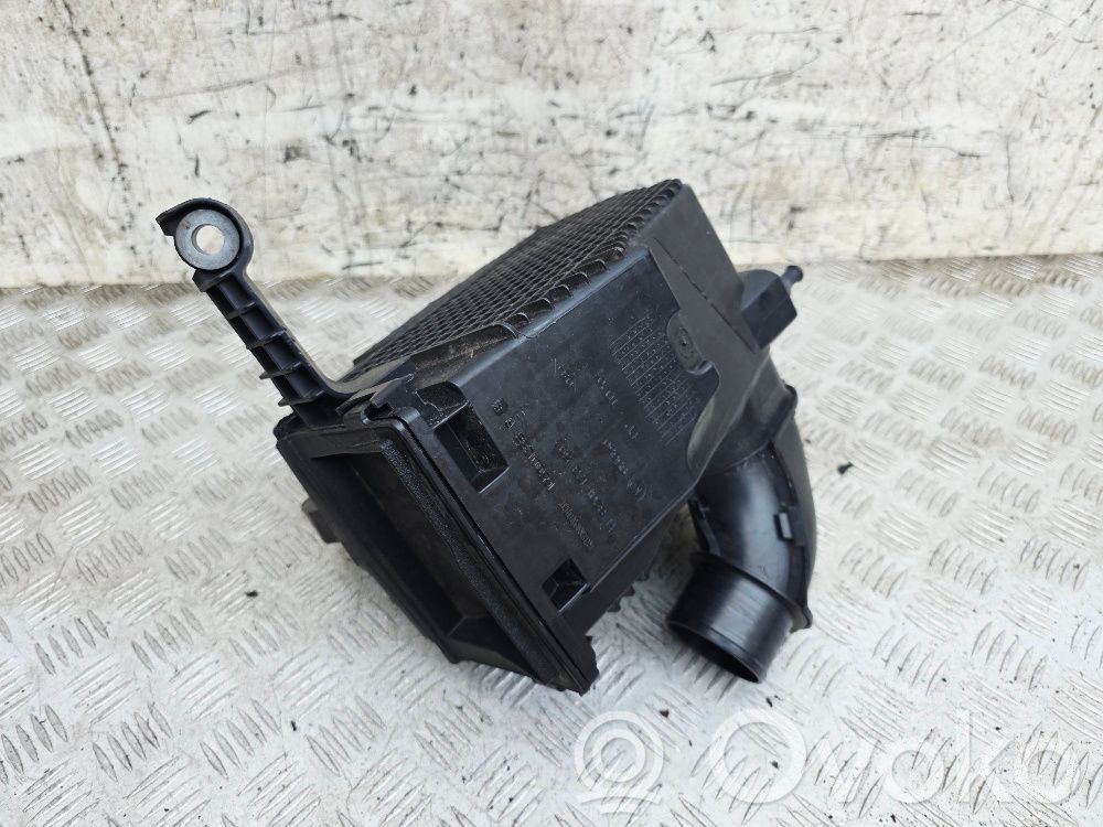 Renault Captur Air filter box 