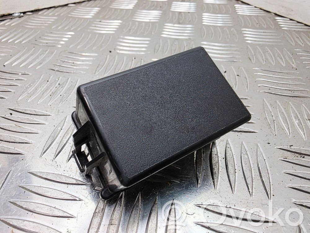 Volvo XC60 Fuse box cover 