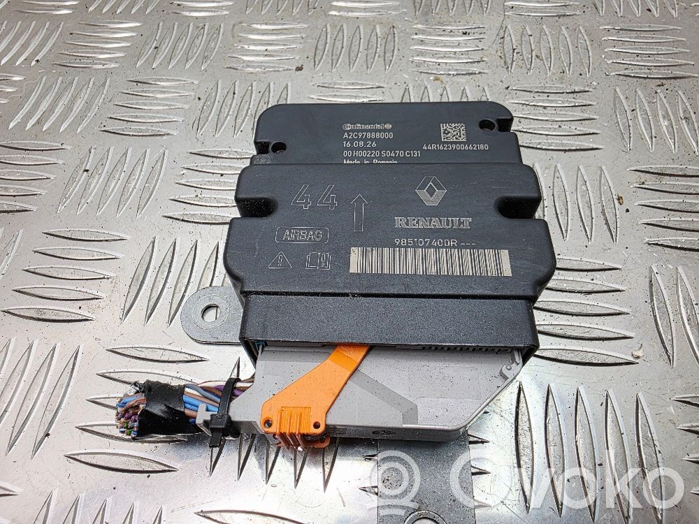 Renault Captur Airbag control unit/module 