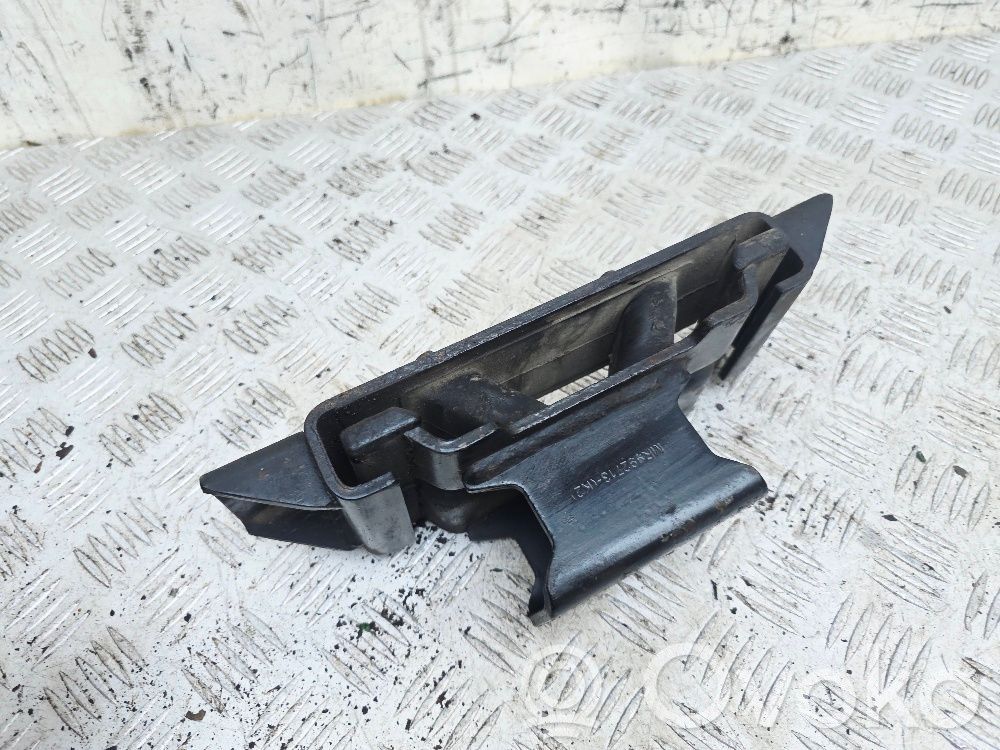 Mitsubishi L200 Gearbox mount 