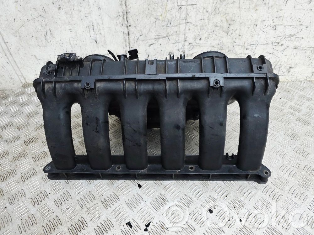BMW 3 E92 E93 Intake manifold 