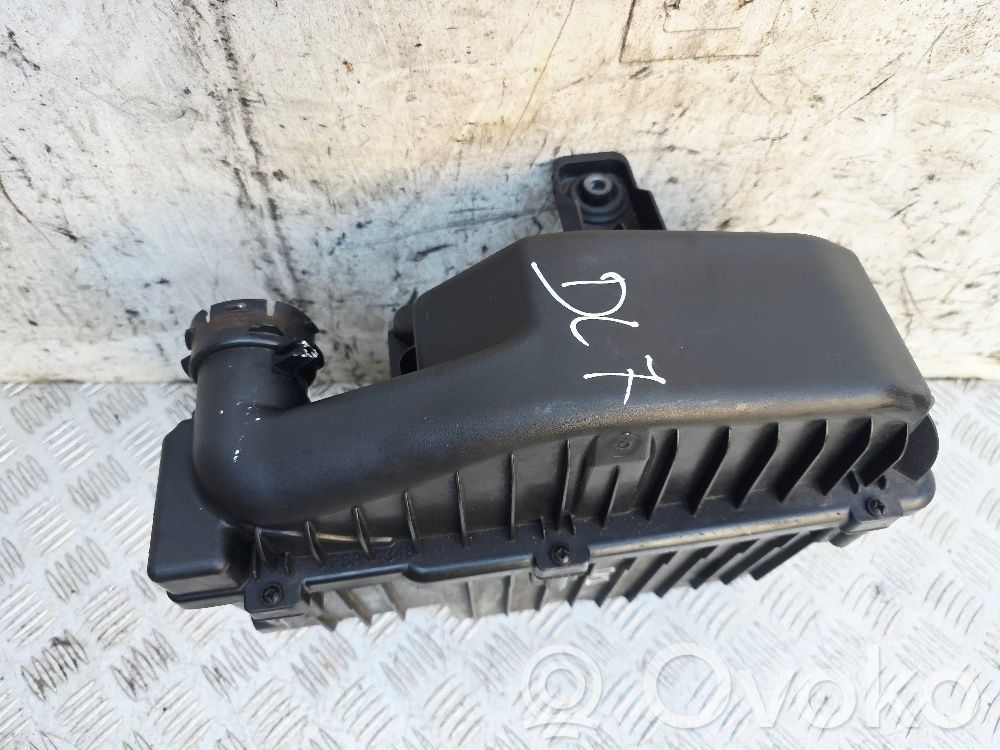 Peugeot 208 I Air filter box 