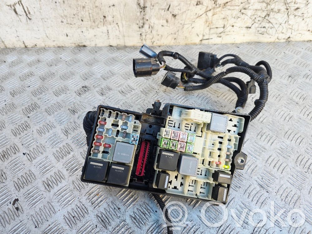 Sulakemoduuli   AV6T14A067AD,F1ET14K733ECE