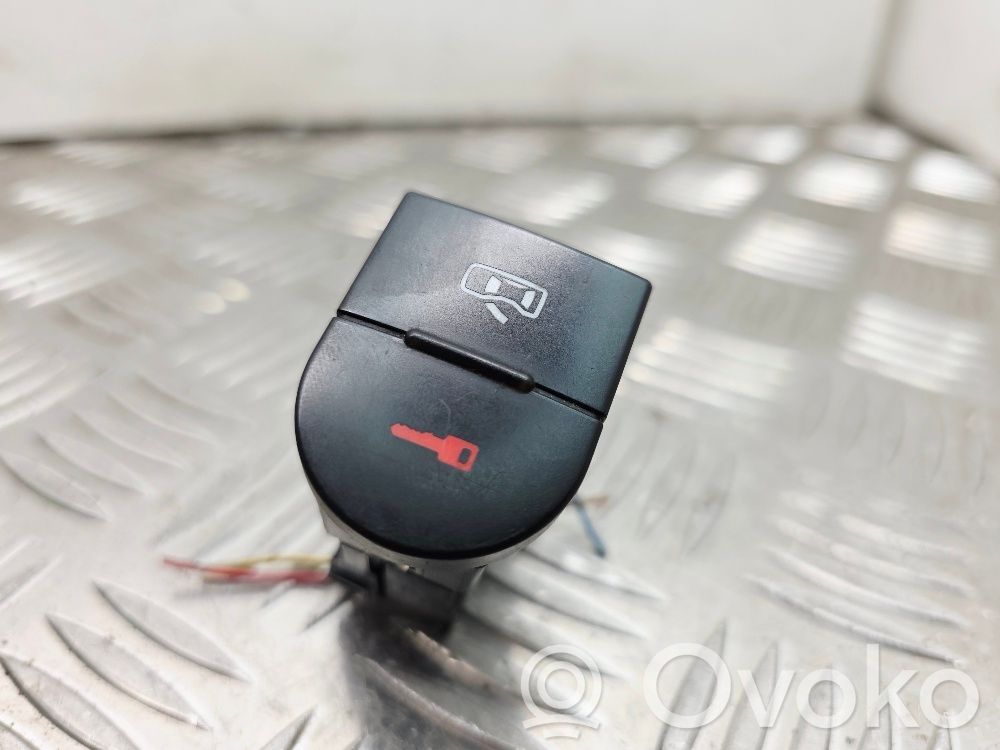 Audi TT Mk1 Central locking switch button 