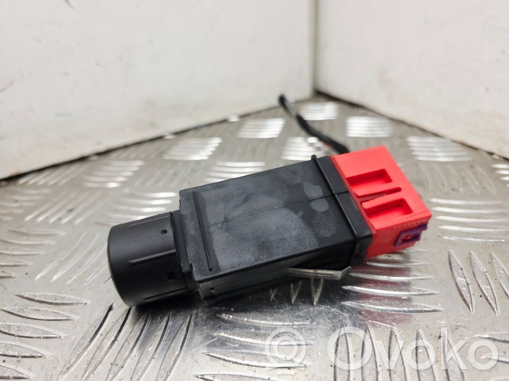 Audi TT Mk1 Traction control (ASR) switch 