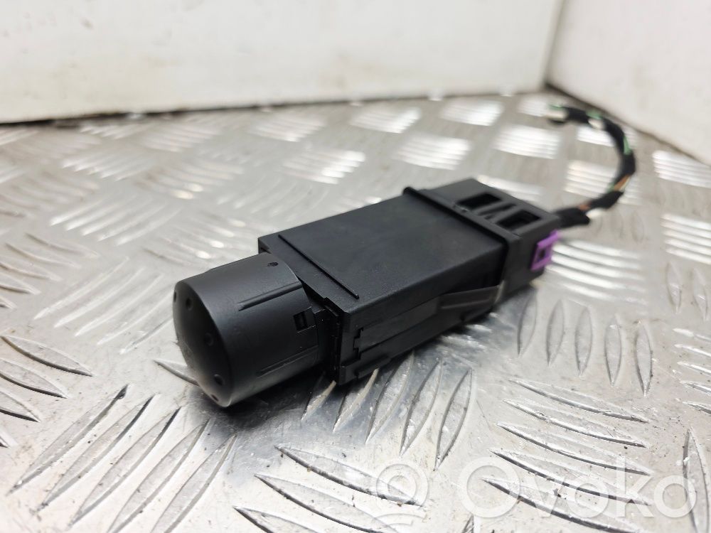 Audi TT Mk1 Windscreen/window heater switch 
