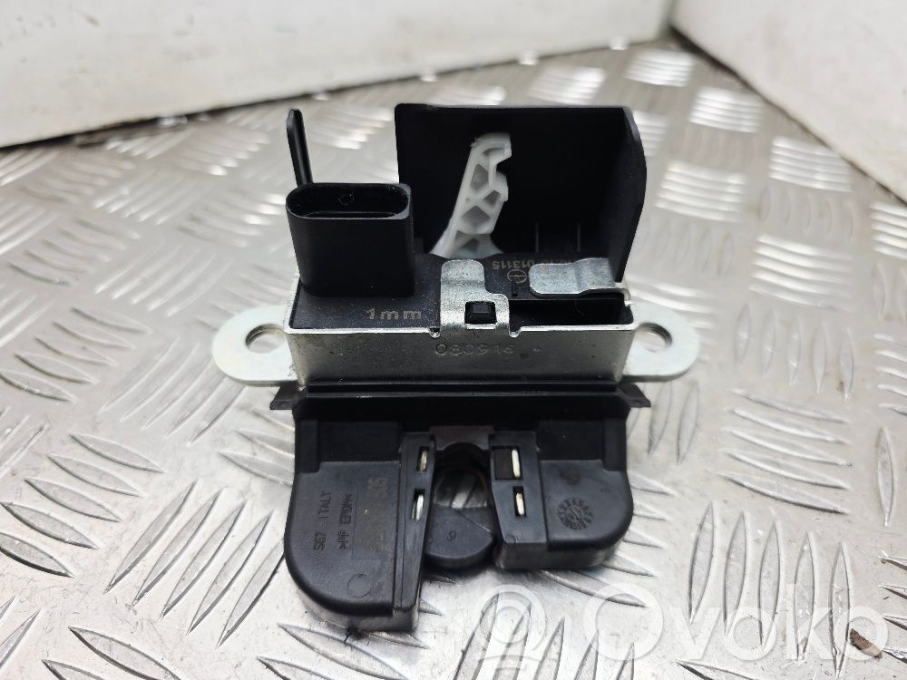 Tailgate/trunk/boot lock/catch/latch   5G6827505