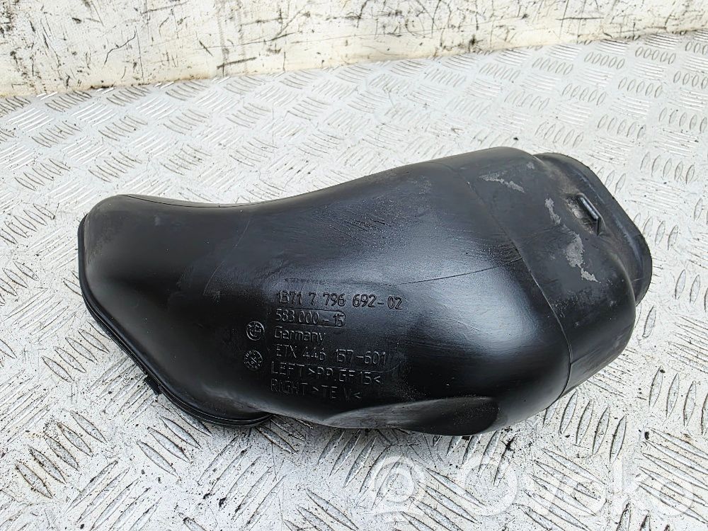 BMW 5 E60 E61 Air intake duct part 