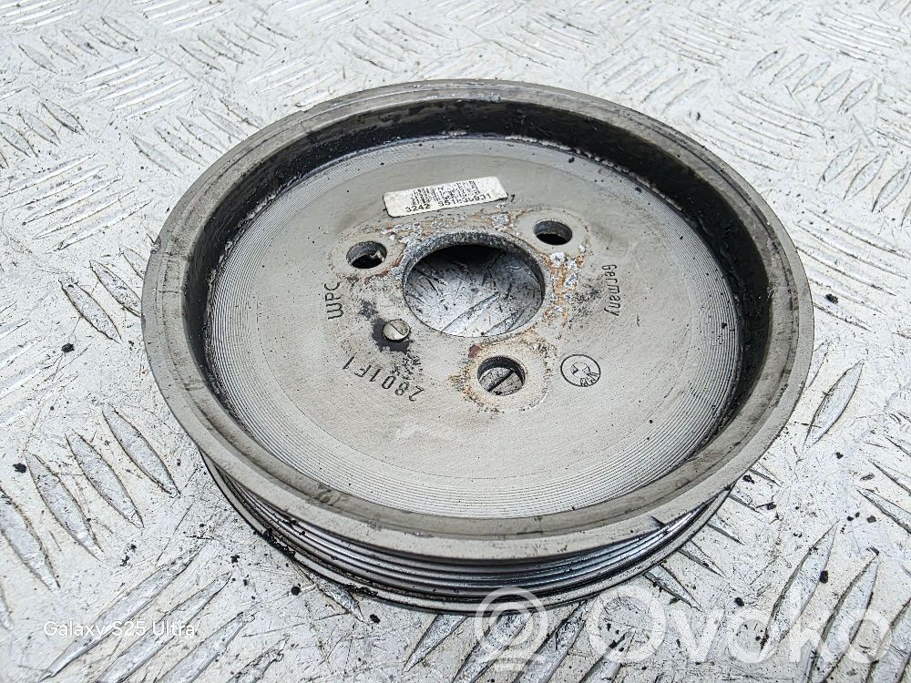 BMW 5 E60 E61 Power steering pump pulley 