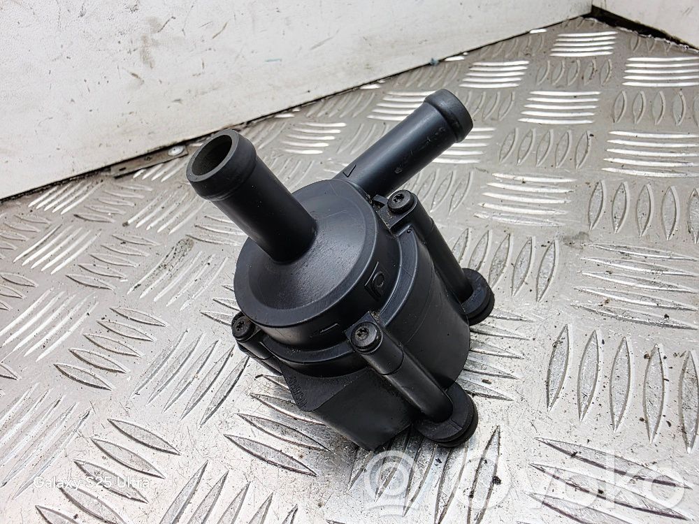 Ford Focus Cirkuliacinis el. siurbliukas 