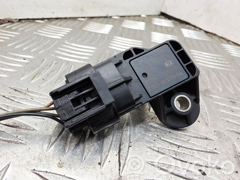 Ford Focus Air pressure sensor 