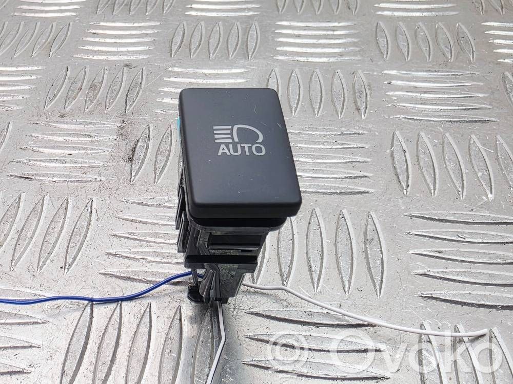 Toyota Yaris Interruptor de luz 