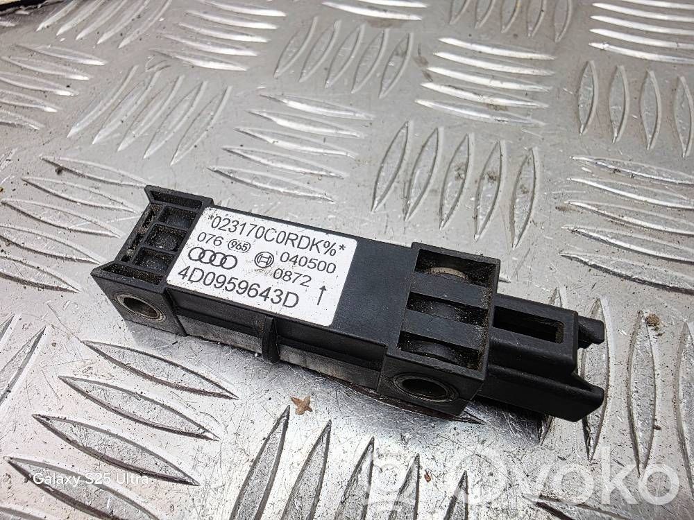 Audi A8 S8 D2 4D Airbag deployment crash/impact sensor 