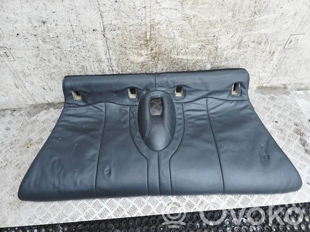 Asiento trasero   321107