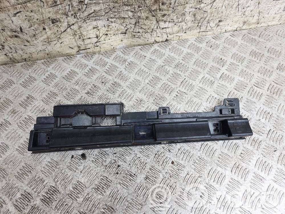 BMW 3 F30 F35 F31 Inna część podwozia 