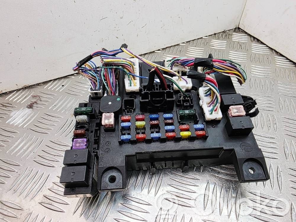 Mitsubishi ASX Fuse module 