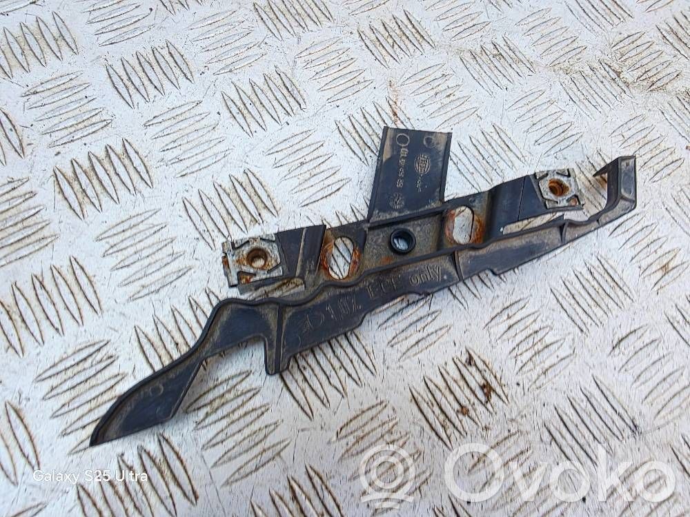 Audi A8 S8 D3 4E Front bumper mounting bracket 