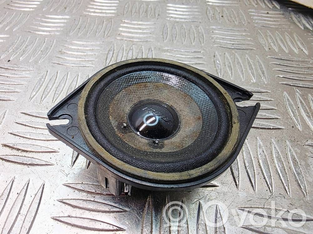 Audi A8 S8 D3 4E Front door speaker 
