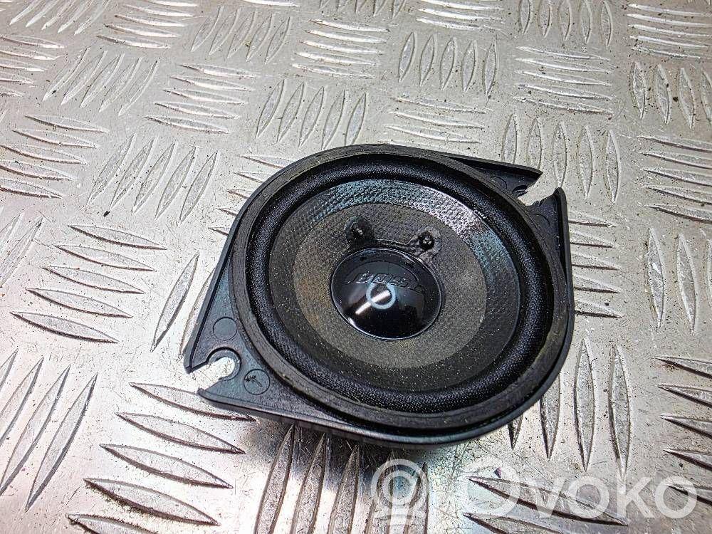 Audi A8 S8 D3 4E Front door speaker 