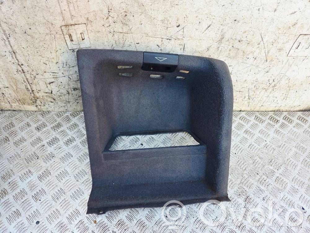 BMW 5 E39 Trunk/boot trim cover 
