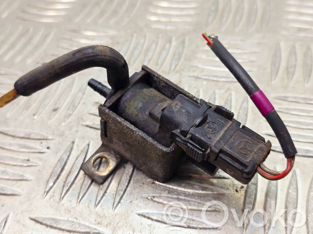 Mercedes-Benz CL C140 Turbo solenoid valve 