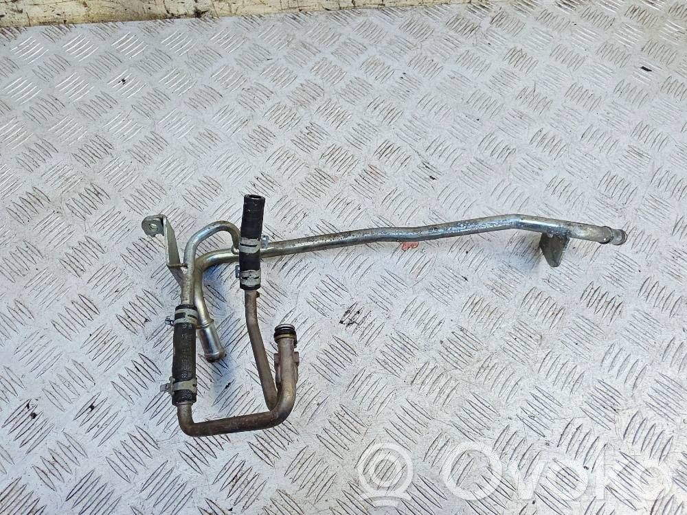Engine coolant pipe/hose   31319352