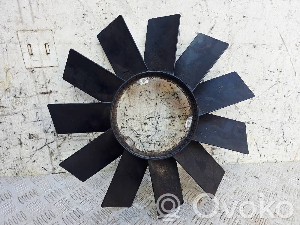 BMW 7 E38 Ventiliatora propellers 