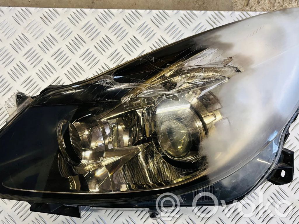 Opel Corsa D Scheinwerfer 