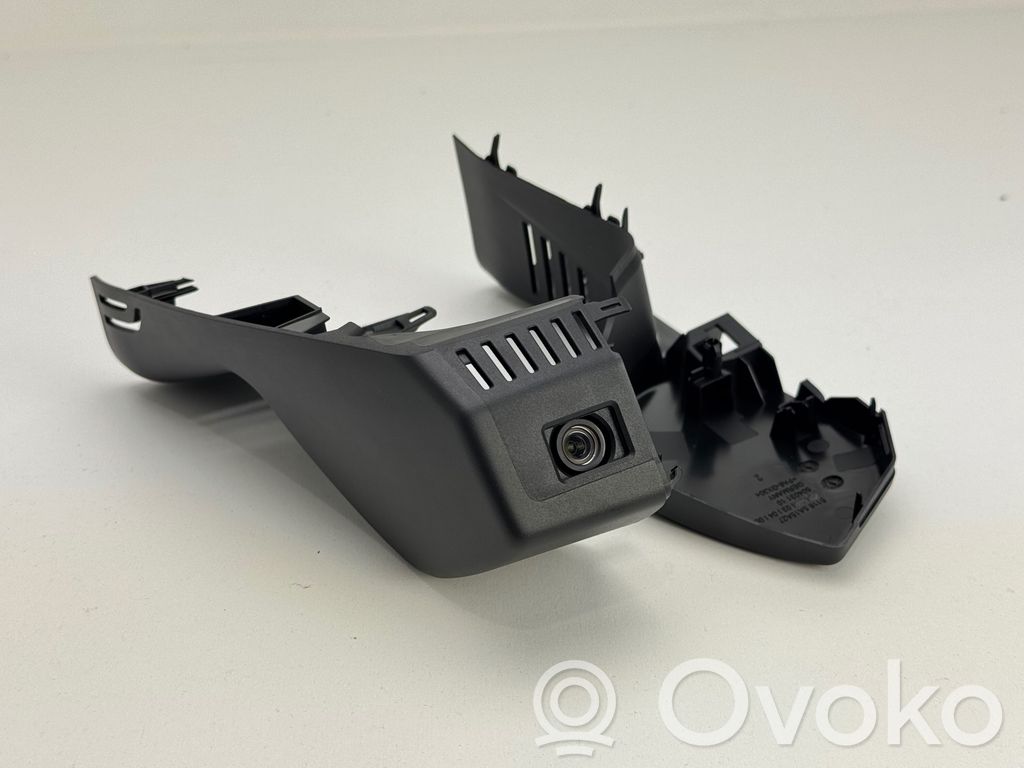 BMW 2 G42 Windshield/windscreen camera 