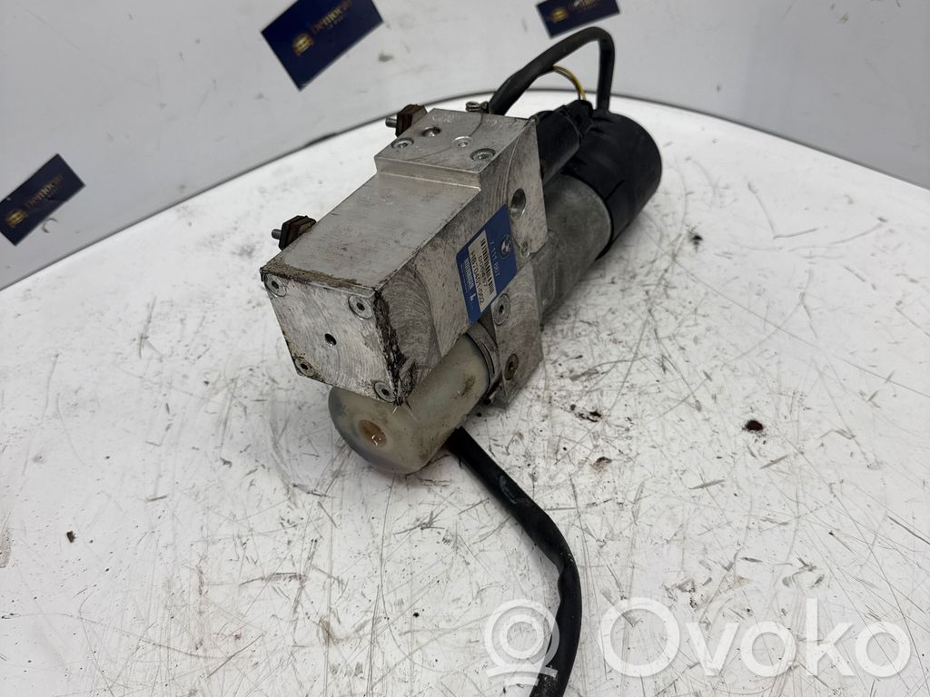 BMW 5 E60 E61 Tailgate hydraulic pump motor 
