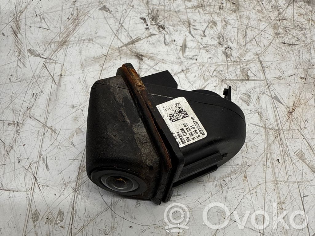 BMW 7 F01 F02 F03 F04 Reversing camera 