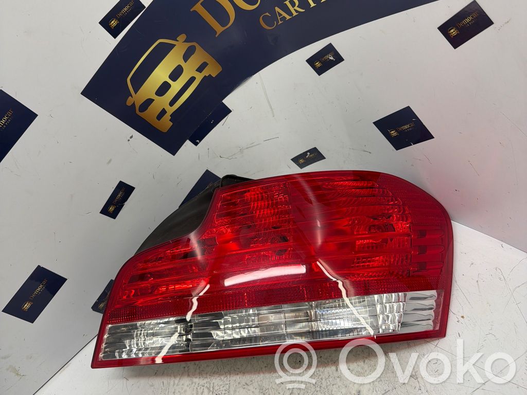 Rear/tail lights   7285642