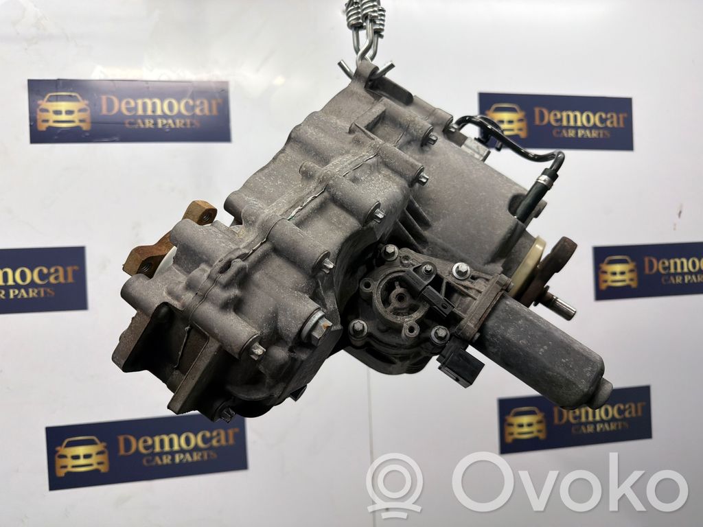 BMW X3 E83 Gearbox transfer box case 