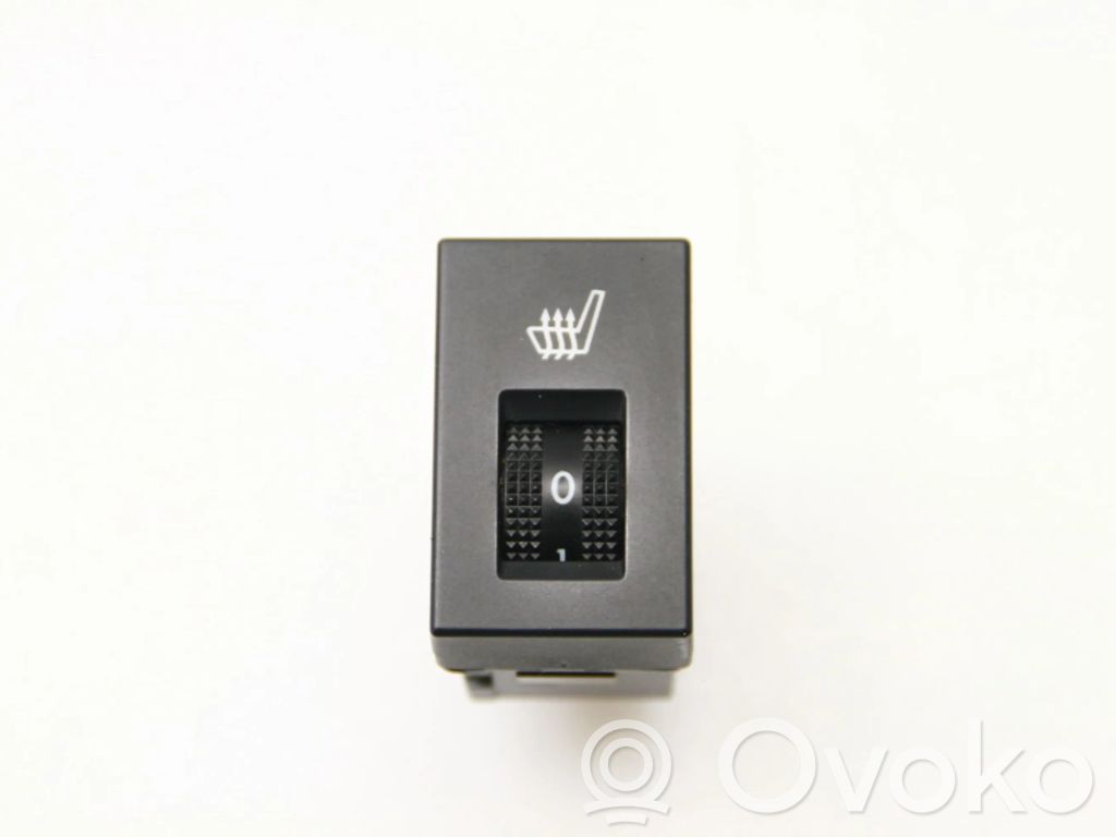 Seat heating switch   BBM366420