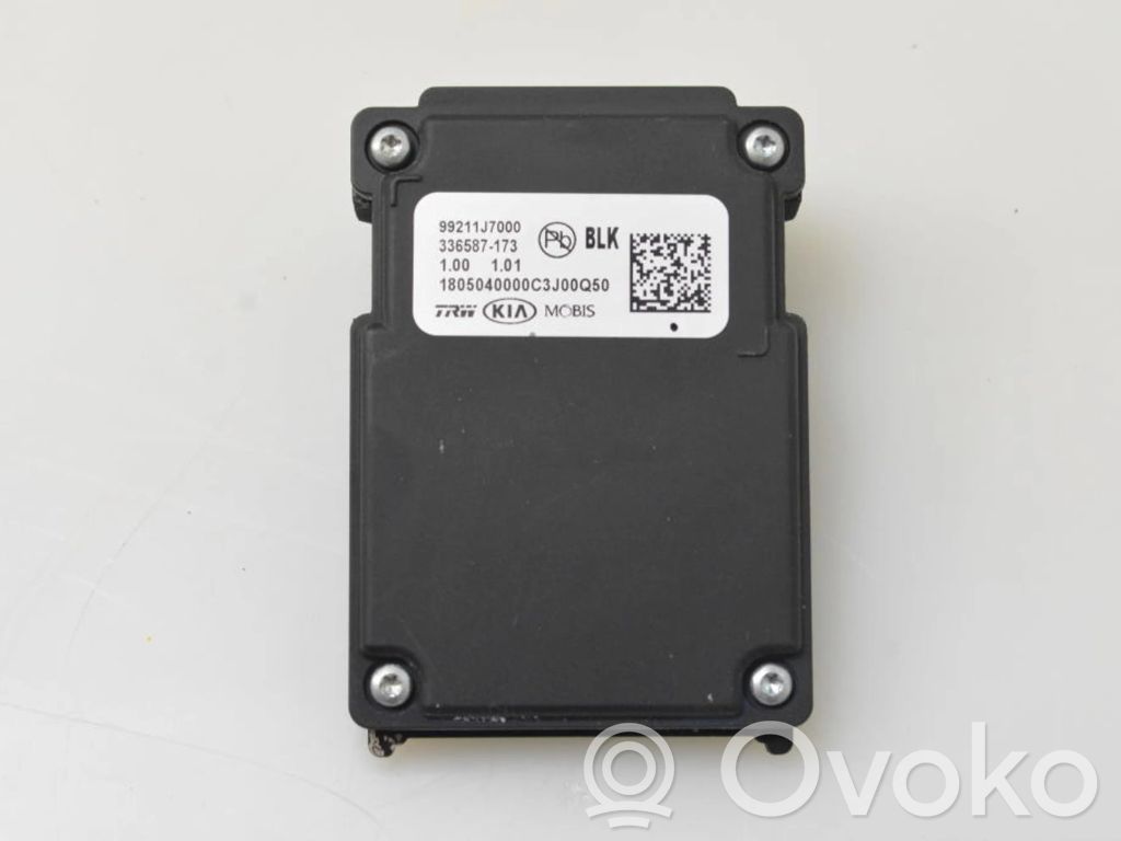 Windshield/windscreen camera   99211J7000