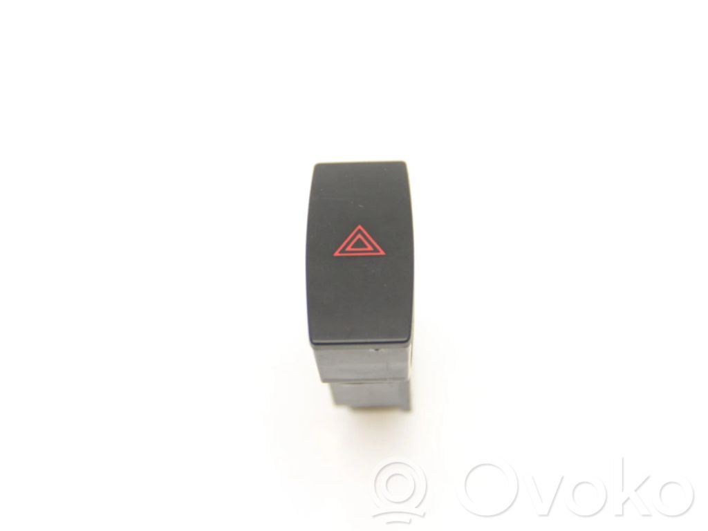 Hazard light switch   GS1D664H0A