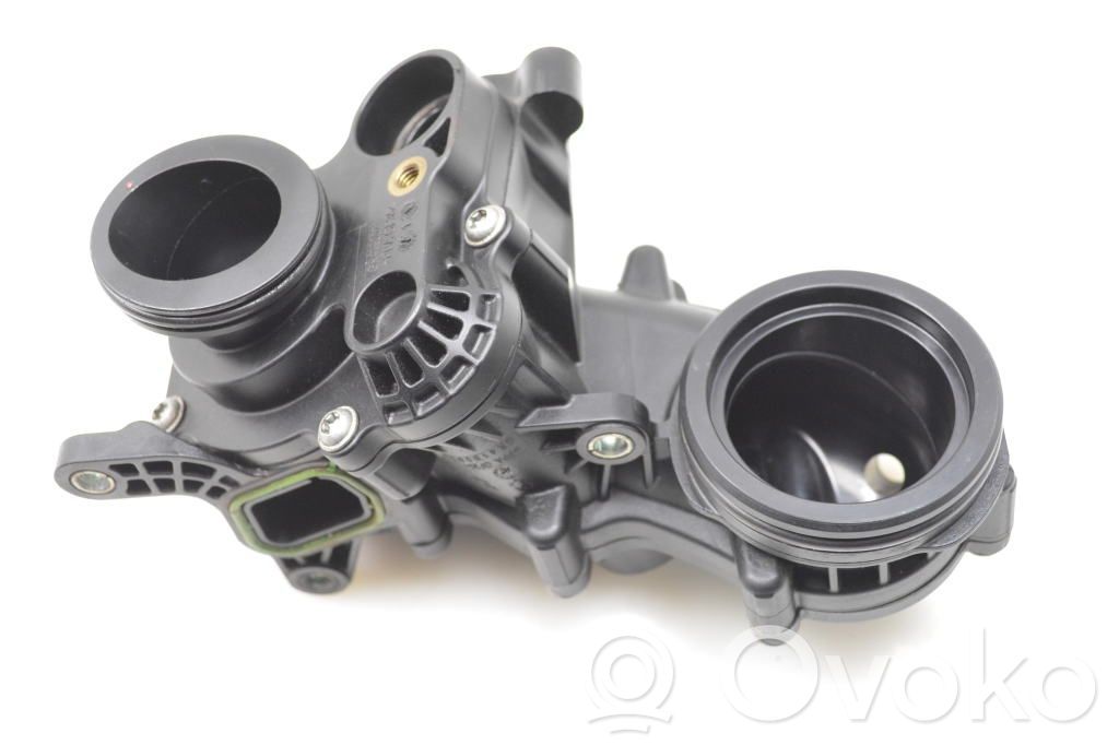 Audi Q7 4M Termostats / termostata korpuss 